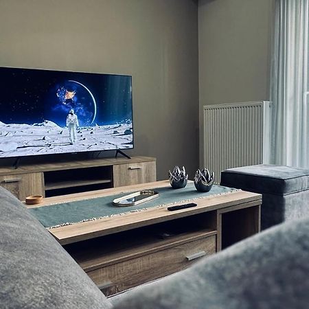 Hodos Luxury Apt Near Ath-Airport Markópoulon Екстериор снимка