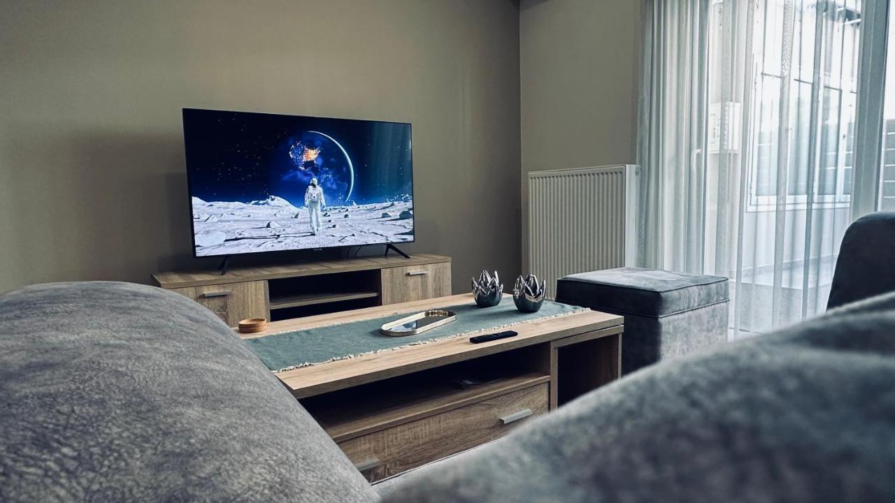 Hodos Luxury Apt Near Ath-Airport Markópoulon Екстериор снимка